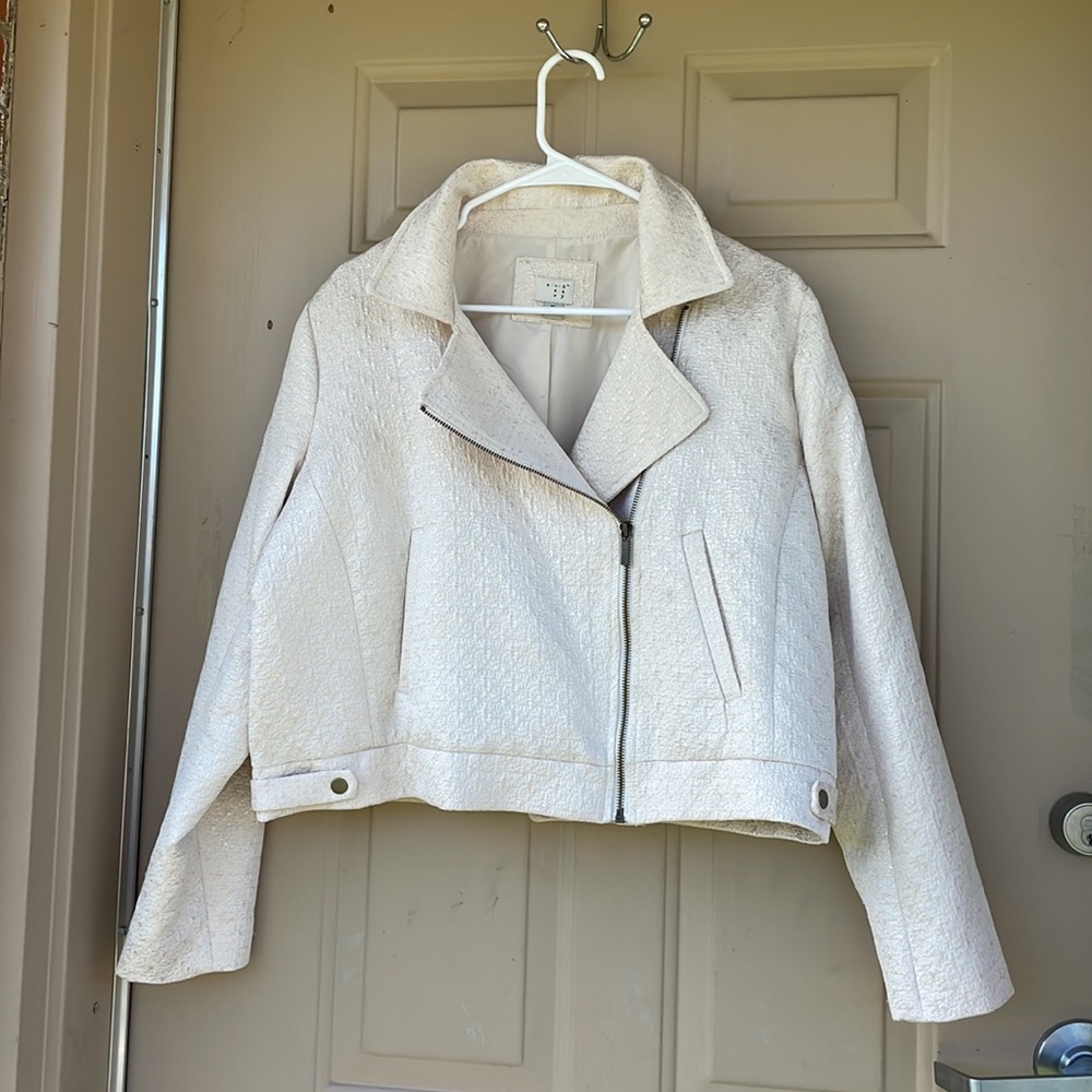 Short jacket - Picture 5 of 5